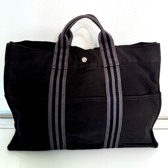 HERMÉS Foo Toe MM Tote Canvas